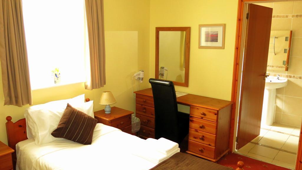 Ivybridge Hotel 3*