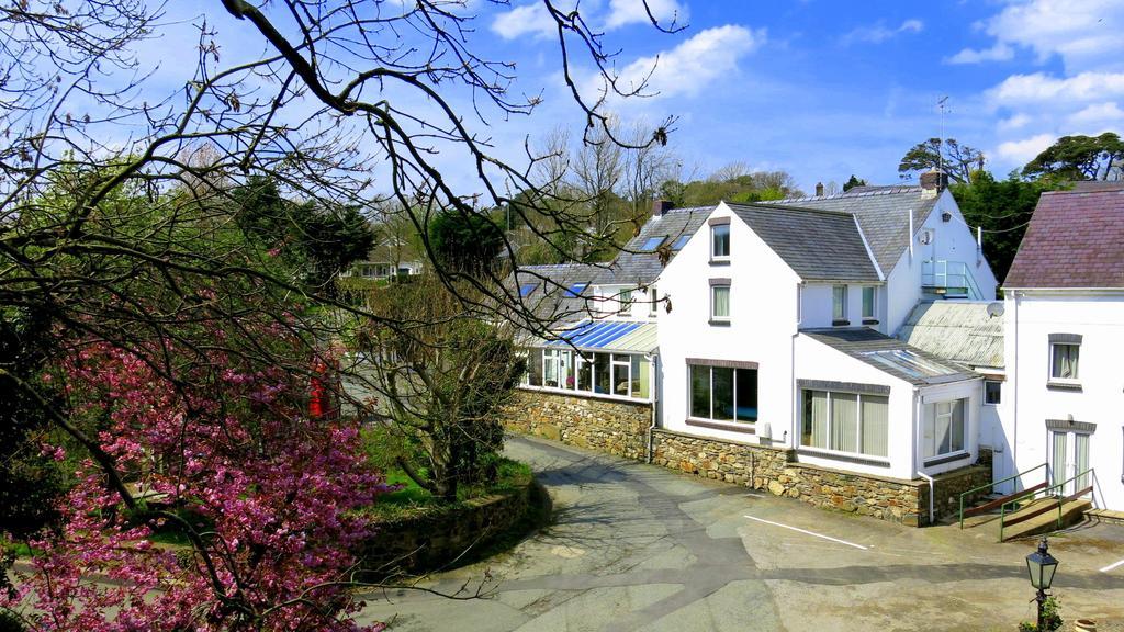 Ivybridge Hotel